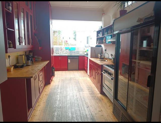 9 BEDROOM HOUSE FOR SALE IN BOSTON